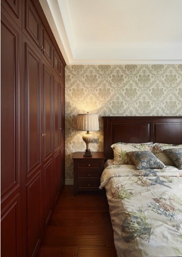 古典温暖的美式110平米三居室卧室装修效果图