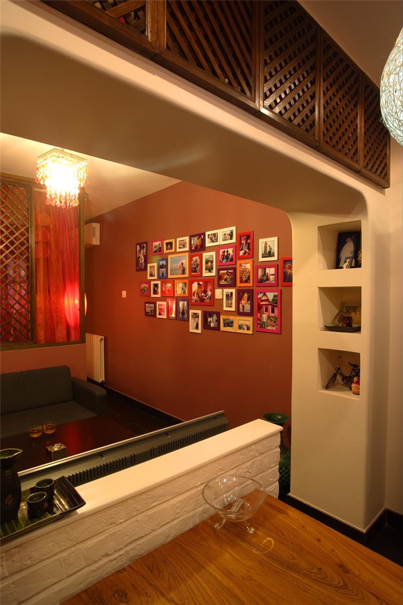 浓情的东南亚风格小户型客厅装修效果图