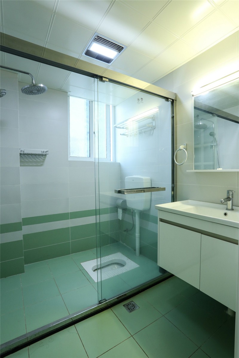 风情舒适的北欧风格70平米公寓卫生间装修效果图
