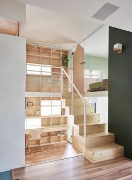 紧凑型日式风格90平米复式loft客厅楼梯装修效果图