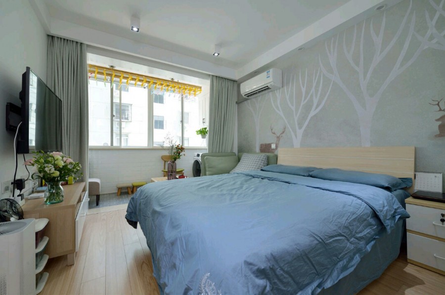 简约的北欧风格小户型卧室背景墙装修效果图