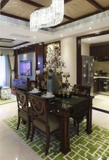 精致典雅的东南亚风格四居室餐厅装修效果图