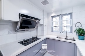 南山维拉现代简约二居室厨房装修实景案例